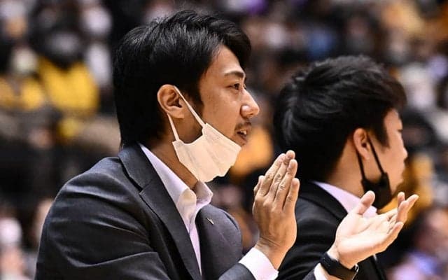 千葉ジェッツが小川伸也TACと契約継続…2冠に貢献した参謀も“2年目”へ突入