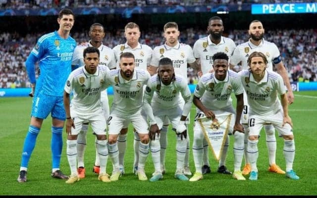 レアル・マドリーの新ユニフォームはひと味違う？新デザインが「過去一好き」「ちょっといつもと雰囲気違う」と反響