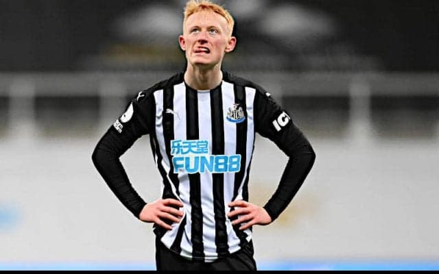 ニューカッスル、ロングスタッフ弟MFマシューやDFクラークら8選手の退団を発表