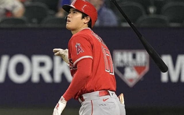 「ショウヘイのホームランが止まらない！」大谷翔平、２階席まで運ぶ２１号２ランに米識者興奮！「メジャー首位まであと１本だ」