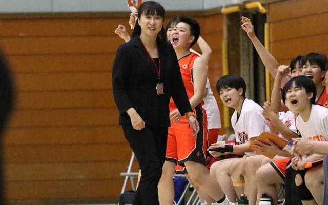 元五輪代表選手の楠田香穂里コーチのもと、新たなスタートを切った明星学園