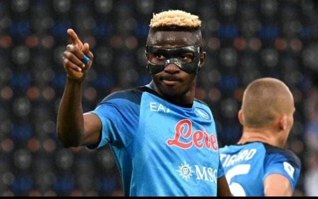 ナポリ会長がエースFWオシムヘンと近日面談…残り2年の契約更新を目指す