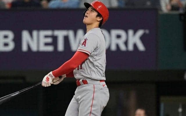 【MLB】2夜連続の“2階席弾”は「あんな遠くへ…」　大谷翔平の驚弾に解説爆笑「ハハ、フフフ！」