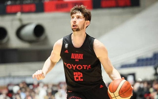 A東京が先発ビッグマンのライアン・ロシターと契約継続…「今年以上の成績を必ず残したい」