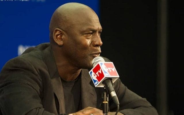 マイケル・ジョーダンがホーネッツの過半数の株式を売却…13年間のオーナー体制に終止符