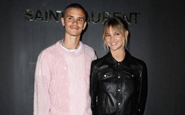 「素晴らしい写真！」「とても可愛い」ベッカムの次男ロメオ、彼女と絶景でのツーショットが話題に「大成功！」「ビッグブリッジ」