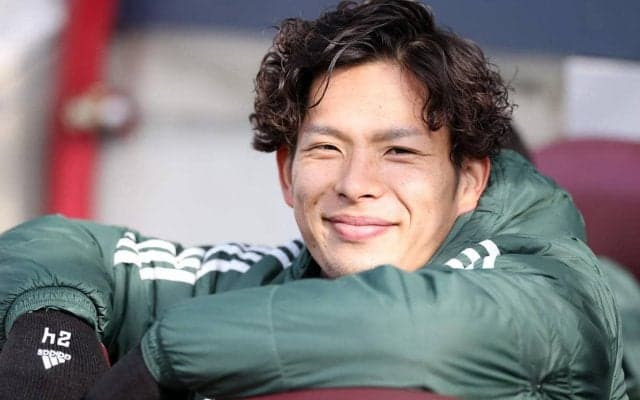 岩田智輝が古巣のスタジアムへ！大分サポーターは凱旋喜ぶ「うちの子ーーー！！！」「チャントやっぱかっこいい！」