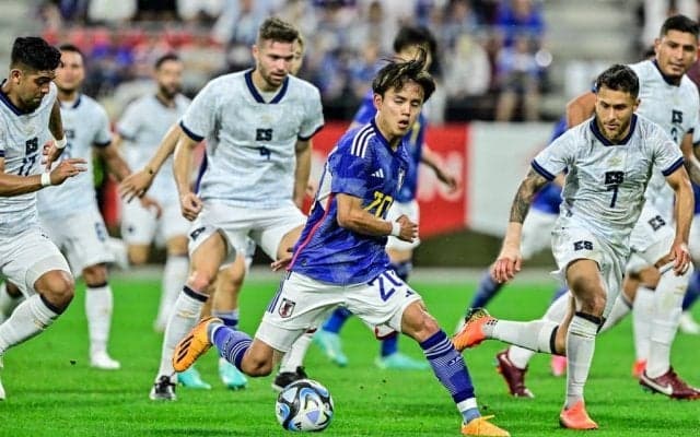 【久保建英の進むべき道(1)】「このまま一生入らないんじゃないかと思った」と語った、長いトンネル。代表デビューのエルサルバドル戦から丸4年の苦難の日々