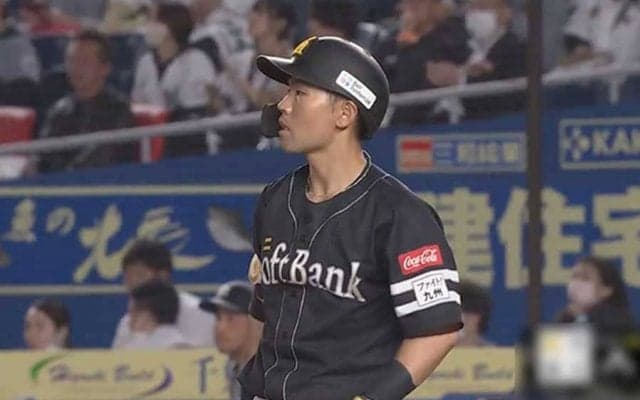 中村晃が9回に起死回生のタイムリー、鷹が逆転勝ち！　田浦文丸が今季初白星