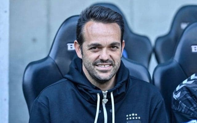 「勝つチームの雰囲気で好き」ガンバ大阪ポヤトス監督が選手とバー当て対決を行う様子に「登場人物全員尊い」と称賛の声！ 対決は３回連続で当てたＭＦに軍配