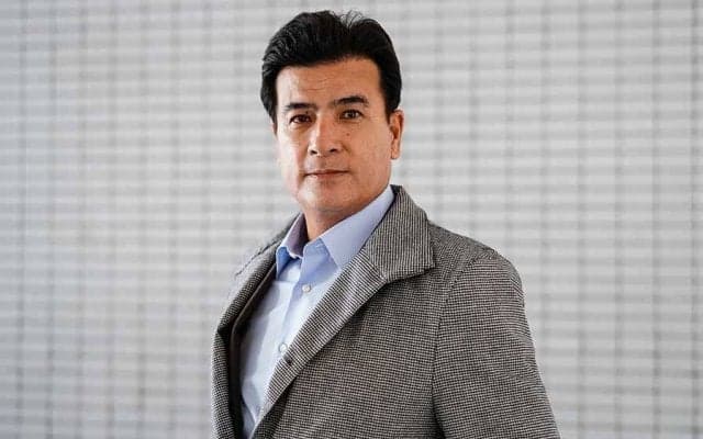 兄は阪神・近本を指導した名将　教師目指した元オリ監督に訪れた岐路「なんで僕に…」