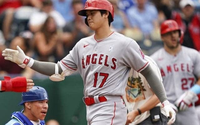 ２４号アーチを放った大谷翔平　チーム歴代２位の量産ペースに米メディアは「これ以上の選手は誰か？２０２１年の彼自身だ」