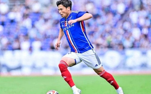 「弾道がエグすぎる」横浜FM宮市亮が決めったゴラッソに絶賛相次ぐ！「宮市ゾーンからの完璧なシュートあざした!」と歓喜の声が続々