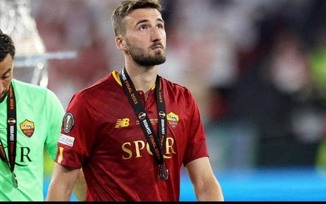 ローマがクリスタンテと2027年まで契約延長