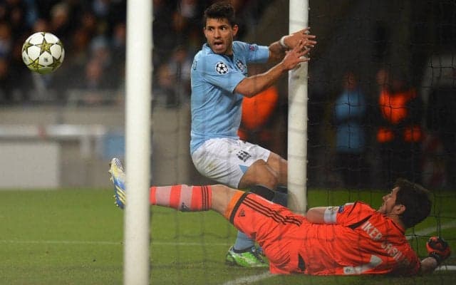 ピケ主催の7人制サッカーでアグエロvsカシージャスの豪華レジェンド対決が実現！PKではなくシュートアウトで直接対峙