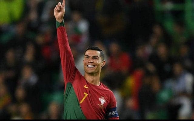 金字塔となる代表200キャップ目前のC・ロナウド｢大きな意味がある。偶然達成できるわけではない｣