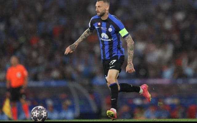 バルセロナとアル・ナスルでブロゾビッチ争奪戦？ インテルは売却成功でフラッテージ獲得に前進か