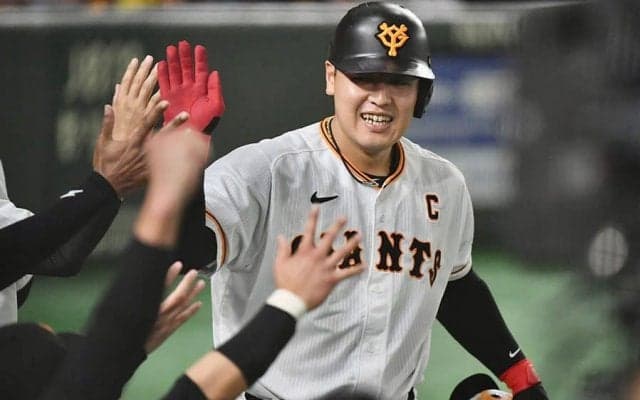 岡本和真は「自信を取り戻した」　表情が一変…専門家が指摘する“復活の理由”