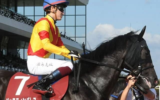 鮫島克駿騎手が悲願のGIジョッキーへ大チャンス ジャスティンパレスとの再コンビで宝塚参戦