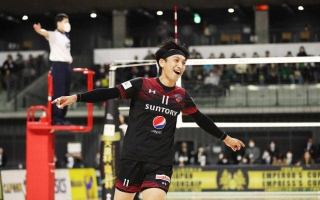 サントリー　秦耕介の退団を発表