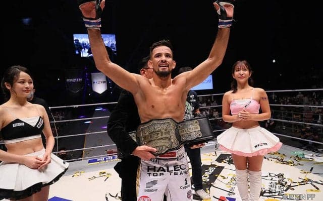 【RIZIN.43】クレベル・コイケ号泣、体重超過で“王座剥奪”　鈴木千裕は「戦うだけ」とベルト奪取に意欲　前日軽量
