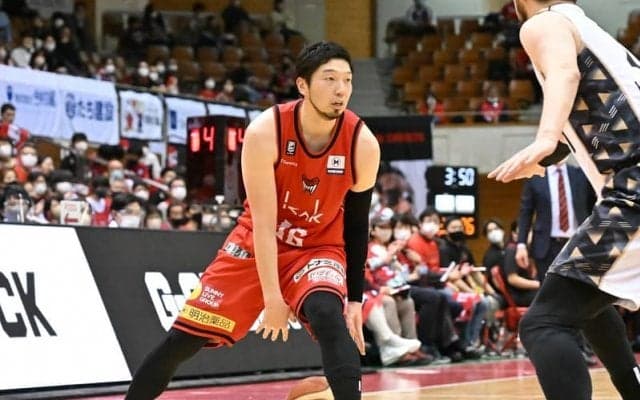 ベテランSG松井啓十郎、B3降格の香川ファイブアローズへの移籍を発表