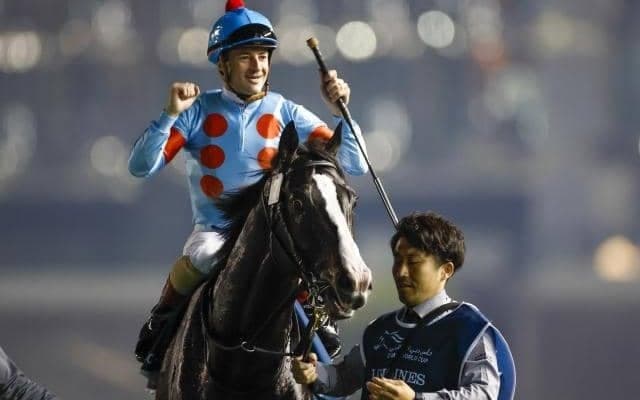 【AI予想・宝塚記念】海外帰りでも不安なし！ 週初からガラリと変わった人工知能の本命とは