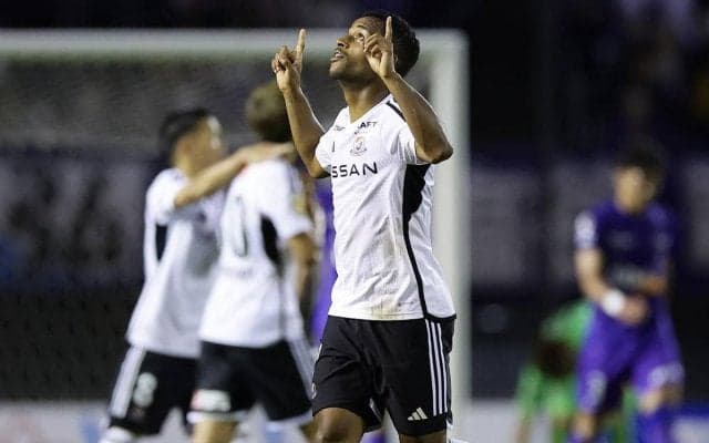 エウベル弾で粘り勝ちの横浜FMが5連勝で首位キープ！4バック広島は好機量産も1歩及ばず…【明治安田J1第18節】