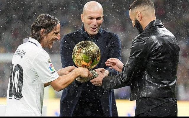 「何も除外しない」、丸2年現場から遠ざかるジダン氏が去就に言及