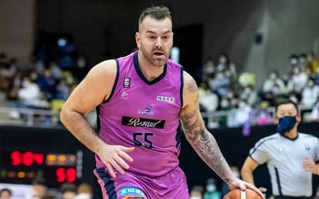 ジョシュ・ハレルソン、サポートコーチ兼練習生として佐賀バルーナーズ入り「ベストを尽くしたい」