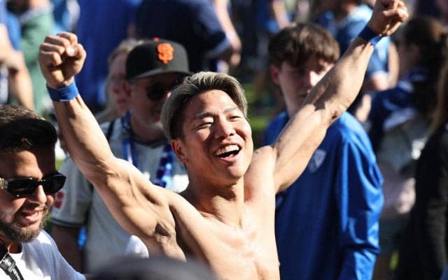 「かっこよすぎてたまらんです」浅野拓磨の“バキバキ”肉体美ショットにファン悶絶「その筋肉に乗りたい」「目の保養になります」