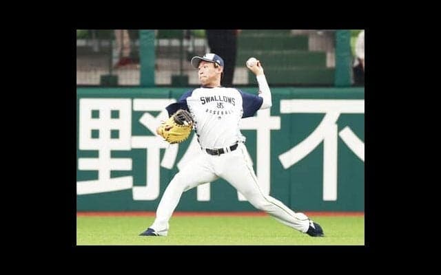ヤクルト投手陣がキャッチボールでキャッチャーミットを使うミステリー　田口麗斗が「その効果」を明かす