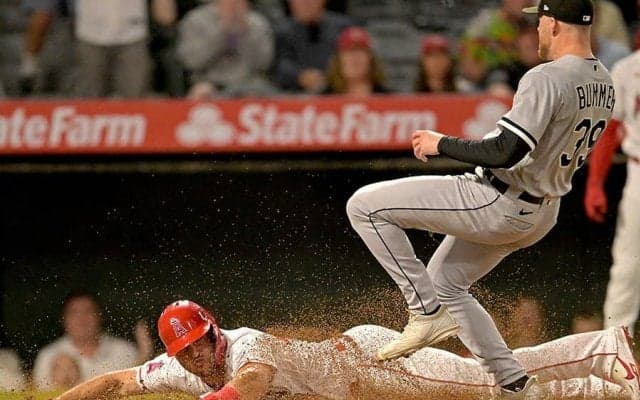 【MLB】トラウタニ連続四球→暴投「酷すぎる」　悪夢の“無安打サヨナラ負け”に嘆き