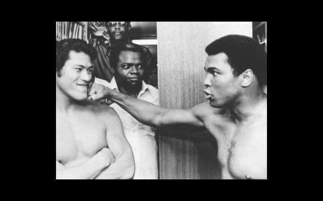 アントニオ猪木とモハメド・アリには共通点があった。実況アナが明かす試合前の10日間