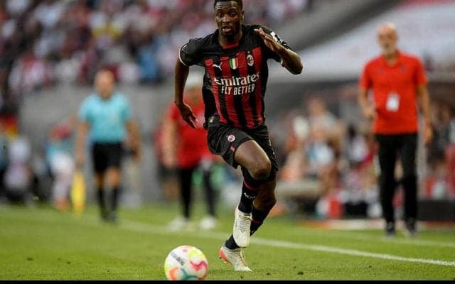 バロ＝トゥーレが出場機会求めてミラン退団？　プレミアリーグ行きの可能性も