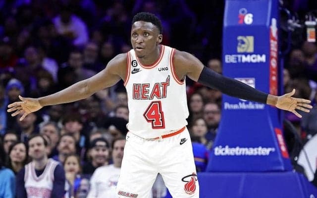 ヒートのベテランガード、ビクター・オラディポがプレーヤーオプションを行使して残留