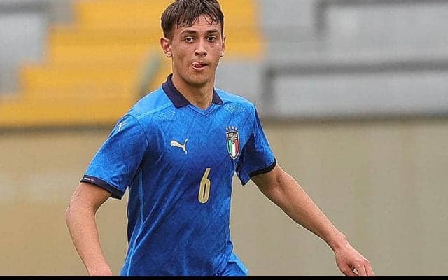 ボルシアMGが18歳の逸材CBキアロディアを獲得！