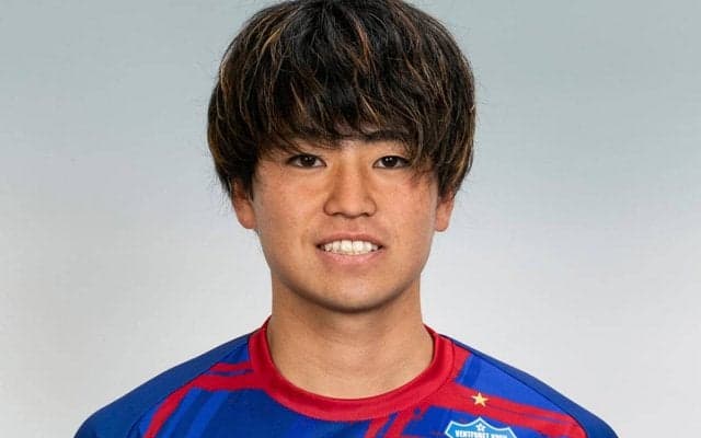 甲府が大卒2年目FW飯島陸とのプロA契約締結を発表「一つの通過点に過ぎない」