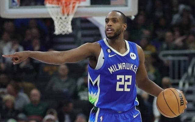 複数の選手たちが今夏FAとなるバックス…ミドルトンとロペスは再契約が濃厚？