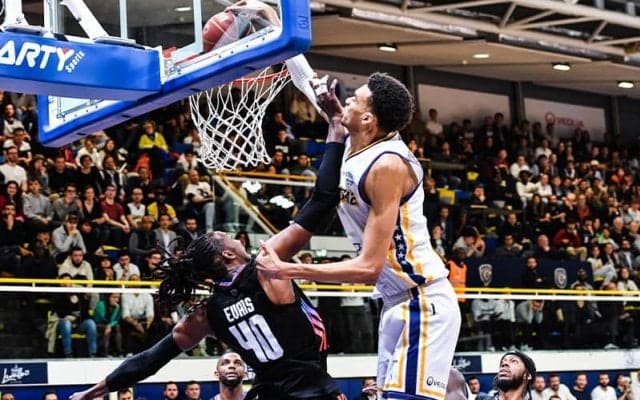 注目新人が上からダンクを叩き込みたい先輩選手…1番人気は“キング”