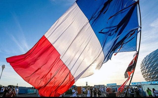 ニース新監督は新進気鋭のイタリア人指揮官に！　デ・ゼルビの薫陶受けた34歳