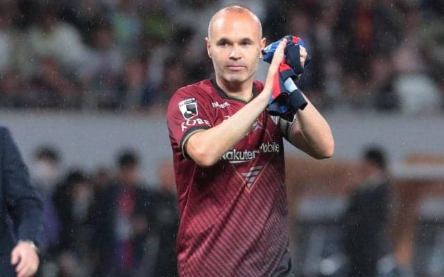 「すっごい素敵」「日本文化も愛してくれてありがとう」別れが近づくイニエスタ、家族揃って袴＆着物姿で日本を刻み記念写真「家族と一緒に素晴らしい経験でした」