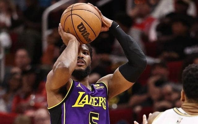 レイカーズがFA戦線を前にビーズリーらを放出…獲得候補に挙がる選手たちとは？