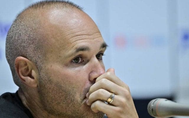 「写真見てこんなに涙が出るなんて。。」神戸・イニエスタが公開した「和装ウエディング夫婦ショット」などが大反響！ ラストマッチ2日前に公開した日本文化とのふれあい