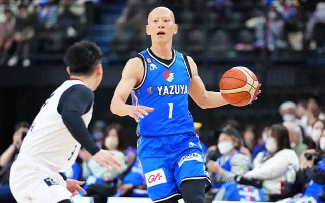 ライジングゼファー福岡、ベテラン司令塔の阿部友和が契約継続「情熱燃やして頑張ります」
