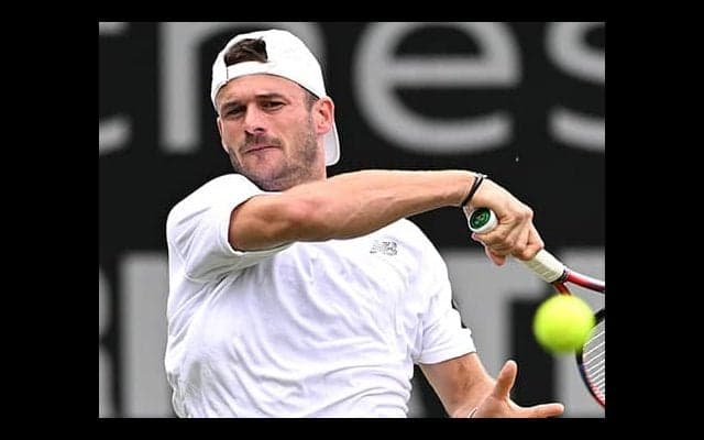 ネット際攻防制し今季3度目決勝