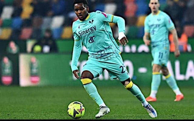 ヴェローナ、今冬にドルトムントからレンタルしたFWブラーフを完全移籍で獲得