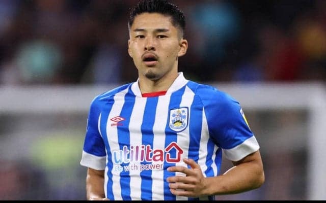 「夢が叶った」中山雄太がヨーロッパツアー中の人気バンドのライブに参戦！「笑顔から幸せ感じます」「羨ましすぎる」