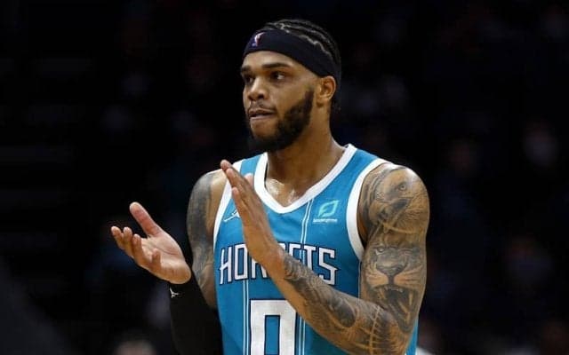 ブリッジズがホーネッツ残留／2023年FA戦線3日目に契約合意が報じられた選手一覧