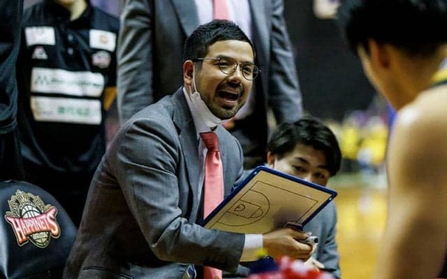 秋田が前田顕蔵HCと2026年まで新たに3年契約「秋田でしかこのチャレンジはできない」